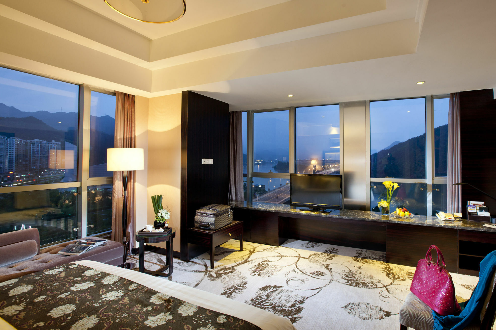 Jiande Peninsula Kai Hao Hotel Chun'an Buitenkant foto